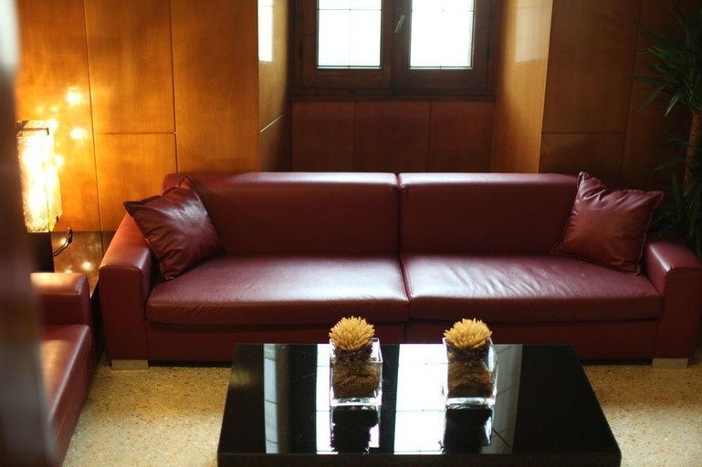 Public Area 2, Hotel Bella Firenze, Florence