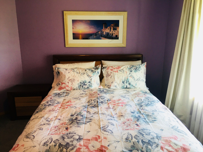 Bedroom 2, Yarragon 4 Bedroom House in Gippsland, Baw Baw - Pt B East