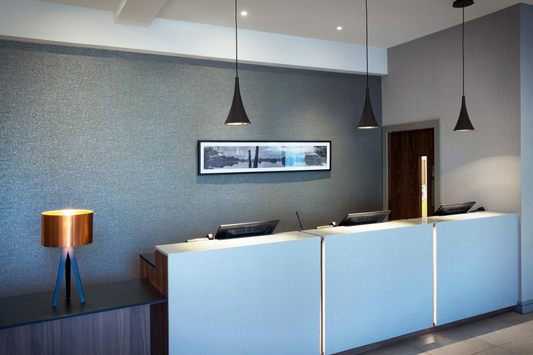 Public Area 4, Leonardo Hotel East Midlands Airport, Leicestershire