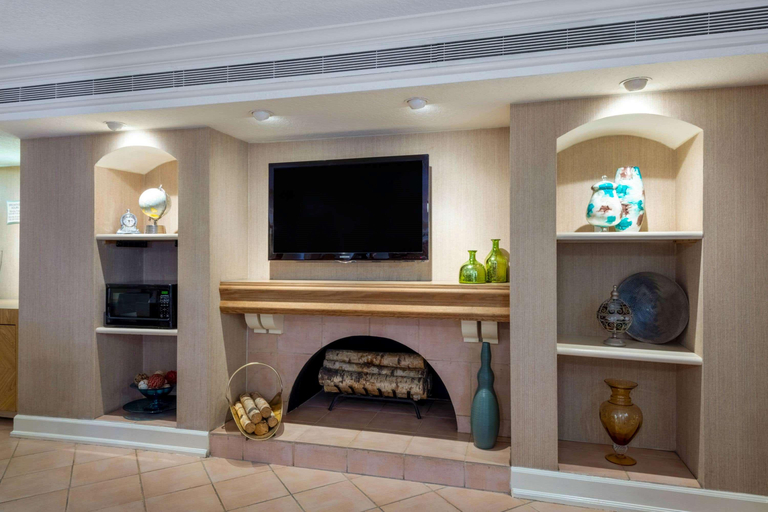 Public Area 3, La Quinta East Deerfield Beach - Boca Raton, Broward