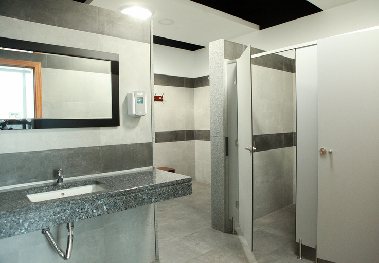 Bathroom 5, Eira do Serrado Hotel & Spa, Câmara de Lobos