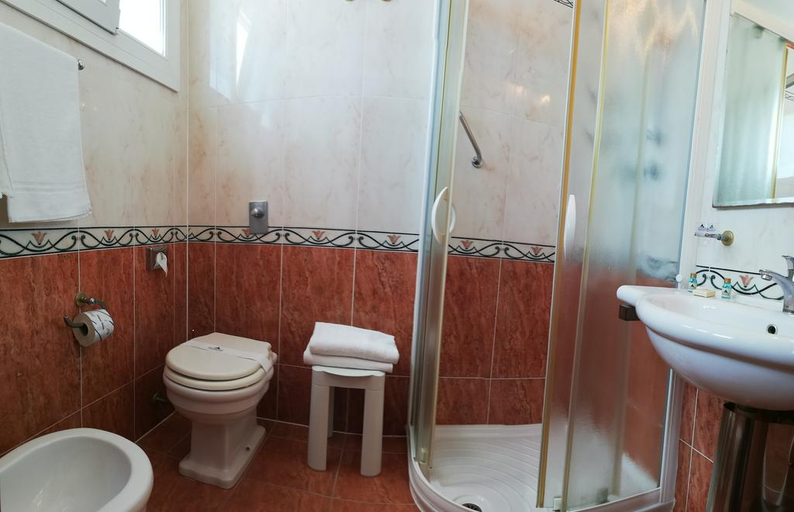 Bathroom 4, Hotel Caravelle & Minicaravelle, Venezia