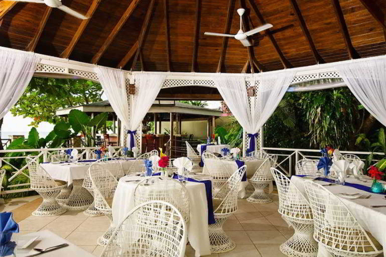 Food & Drinks, Rondel Village
