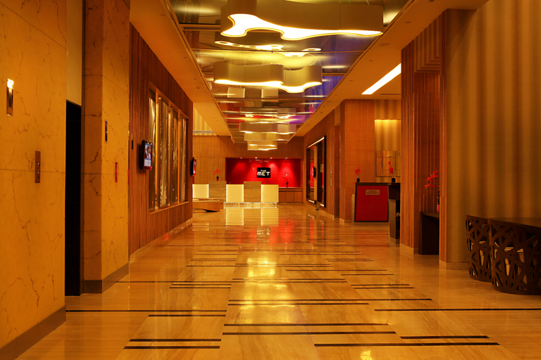 Public Area 4, The Metropolitan Hotel and Spa New Delhi, Delhi
