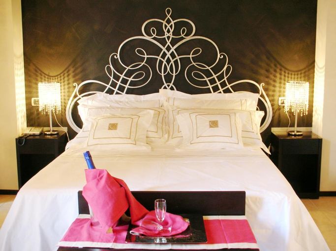 Bedroom 3, Cassisi Hotel, Messina