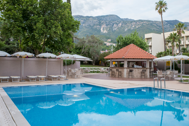 Sport & Beauty 2, Hotel Tara