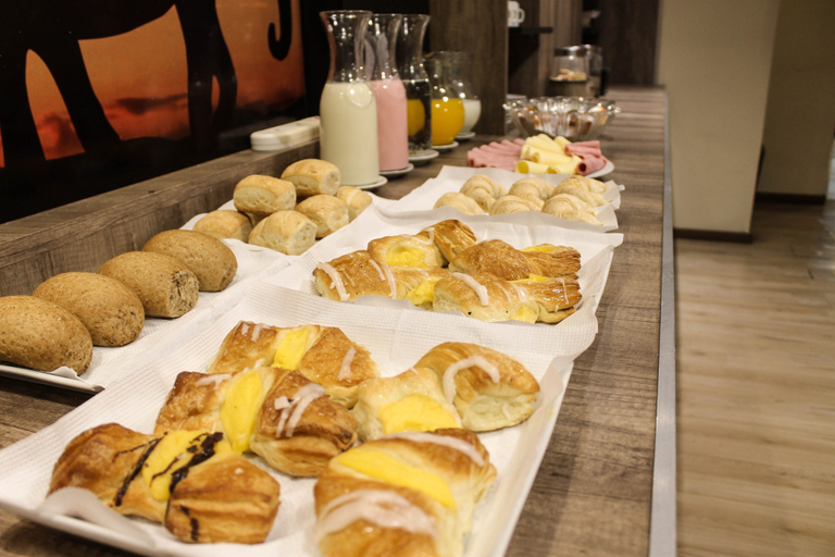 Food & Drinks 4, Savannah Cordoba Hotel, Capital