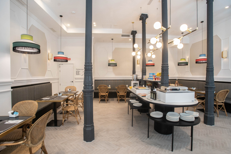 Food & Drinks 5, Soho Boutique Opera, Madrid