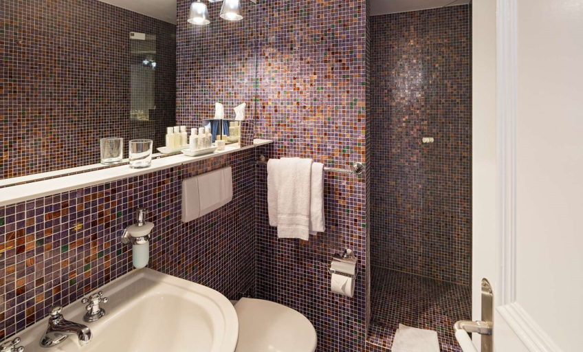Bathroom 4, Rossli Hotel , Zürich