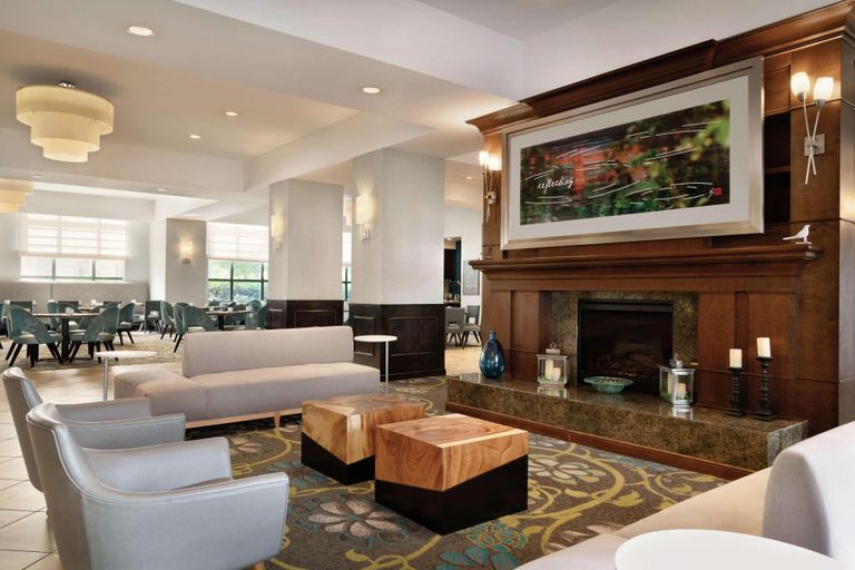 Public Area 2, Hilton Garden Inn Worcester, Worcester