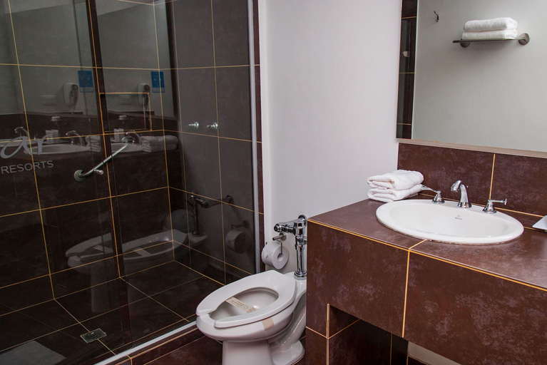 Bathroom 4, Sol Caribe San Andres, San Andrés