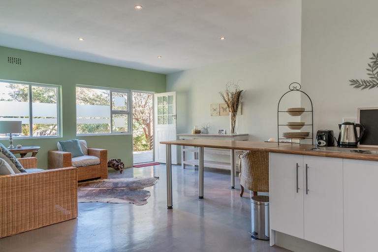 Public Area 3, Colourful Manor Luxury Lodge, City of Cape Town