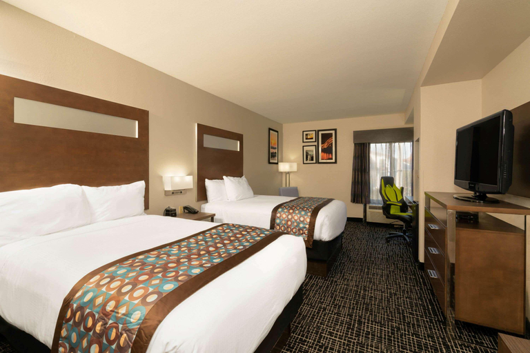 Bedroom 3, Wingate by Wyndham Memphis, Shelby