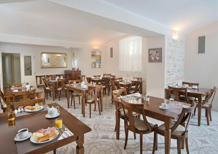 Food & Drinks 4, Numa Prague Libusa, Praha 1
