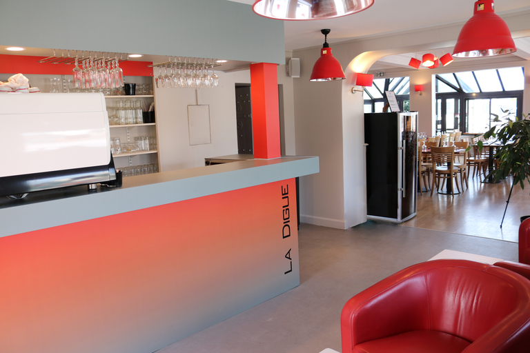 Public Area, Hôtel de la Digue, Manche