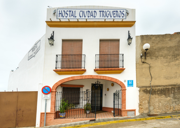 Exterior & Views 5, Hostal Ciudad Trigueros, Huelva