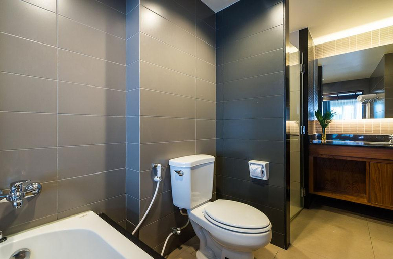Bathroom, Sea Me Spring Hotel, Pattaya