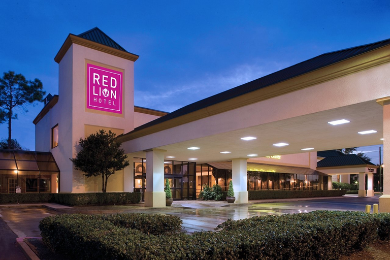 Exterior & Views 1, Red Lion Hotel Houston Intercontinental Airport, Houston