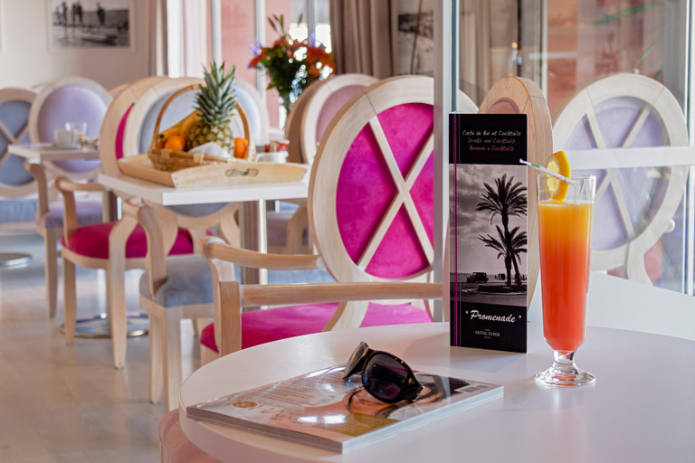 Public Area 4, Hôtel Suisse, Alpes-Maritimes
