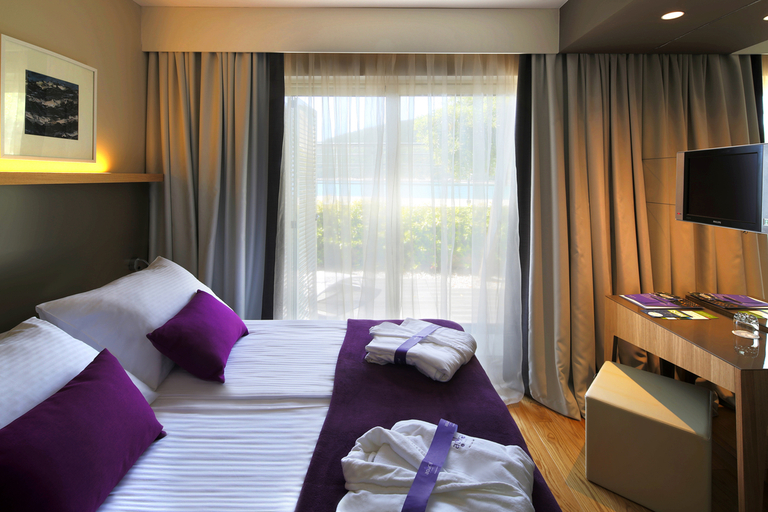 Bedroom 3, Adoral Boutique Hotel, Labin