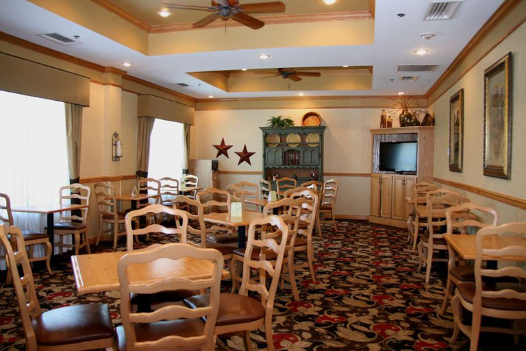 Food & Drinks 4, Country Inn & Suites Valdosta, Lowndes