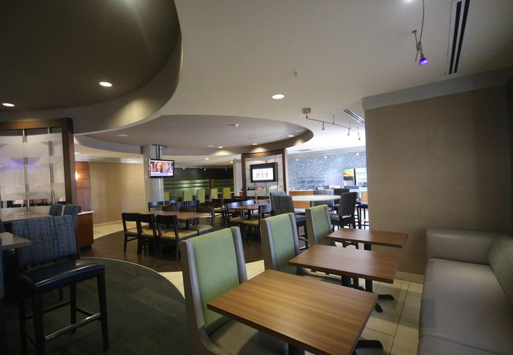 Food & Drinks 5, SpringHill Suites Charleston North/Ashley Phosphat, Charleston