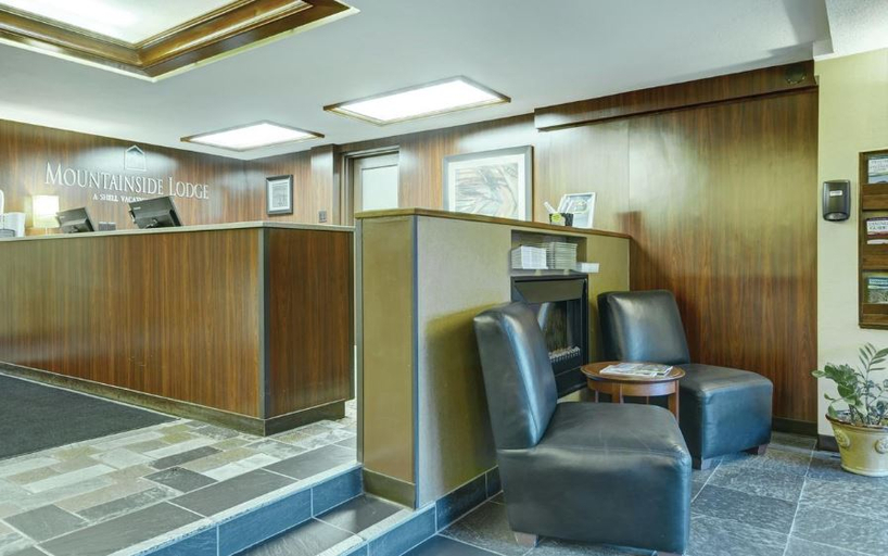 Public Area 2, Mountainside Lodge, Squamish-Lillooet