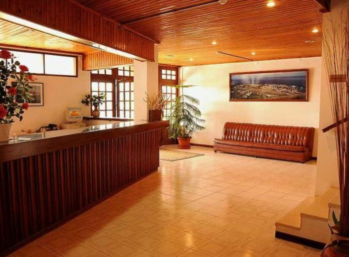 Public Area 3, Ocidental, Santa Cruz das Flores