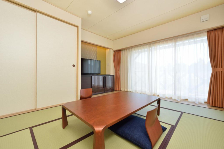 Bedroom 3, Hakone Kogen, Samukawa