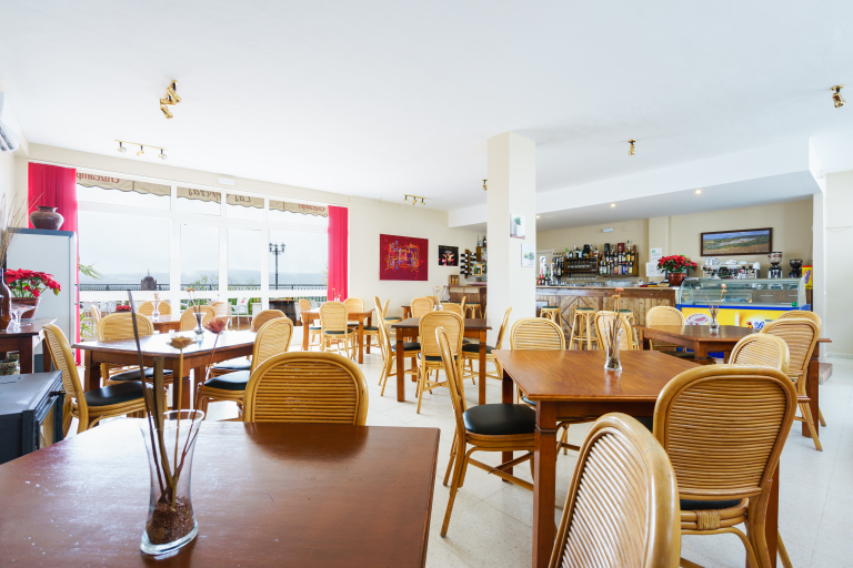 Food & Drinks 5, Las Errizas by Vivere Stays, Cádiz