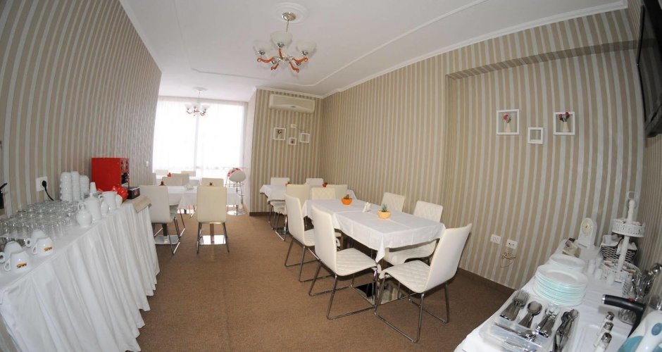 Food & Drinks, Hotel Signature Idea, Tiranës