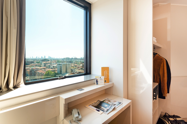 Bedroom 4, B&B Hotel Milano - Sesto, Milano