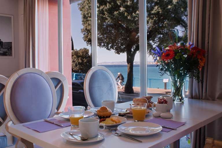 Public Area 4, Hôtel Suisse, Alpes-Maritimes