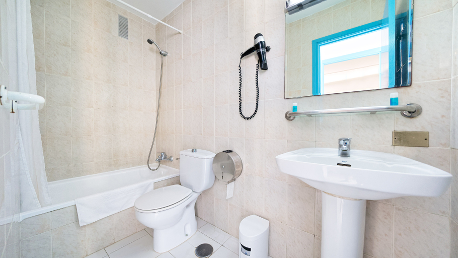 Bathroom 4, Apartamentos Roslara, Las Palmas