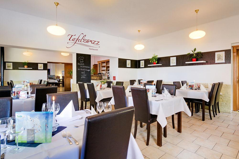 Food & Drinks 5, REGIOHOTEL Quedlinburger Hof Quedlinburg, Harz