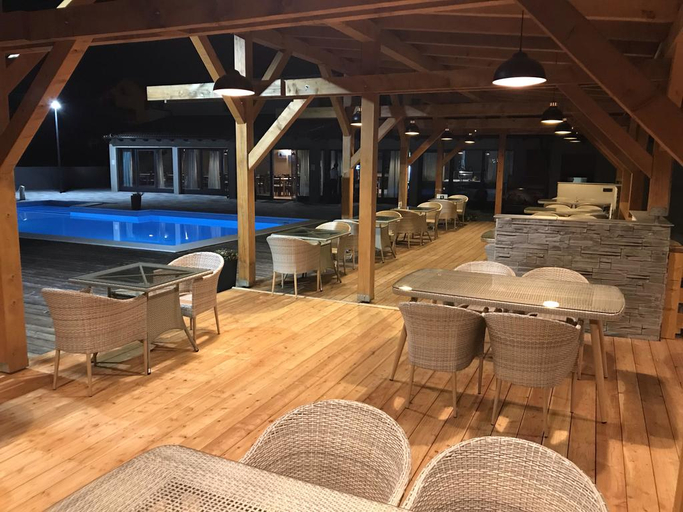 Public Area 4, 16 Lakes Hotel, Rakovica