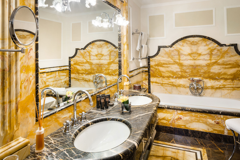 Bathroom 4, Baglioni Hotel Regina, Rome