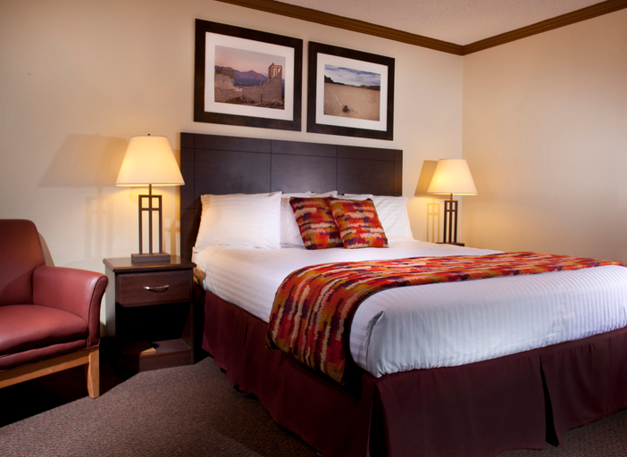 Bedroom 2, Stovepipe Wells, Inyo