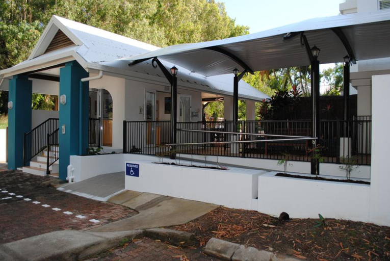 Public Area 4, Villa Paradiso Palm Cove, Cairns