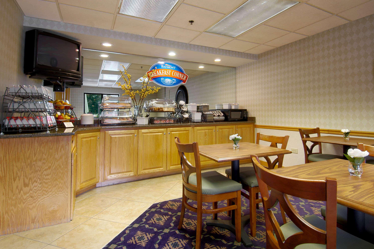 Food & Drinks, Baymont by Wyndham Cherokee Smoky Mountains, Swain