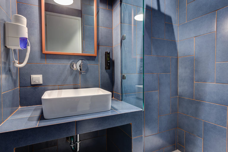 Bathroom 5, Colors Urban Hotel, Central Macedonia