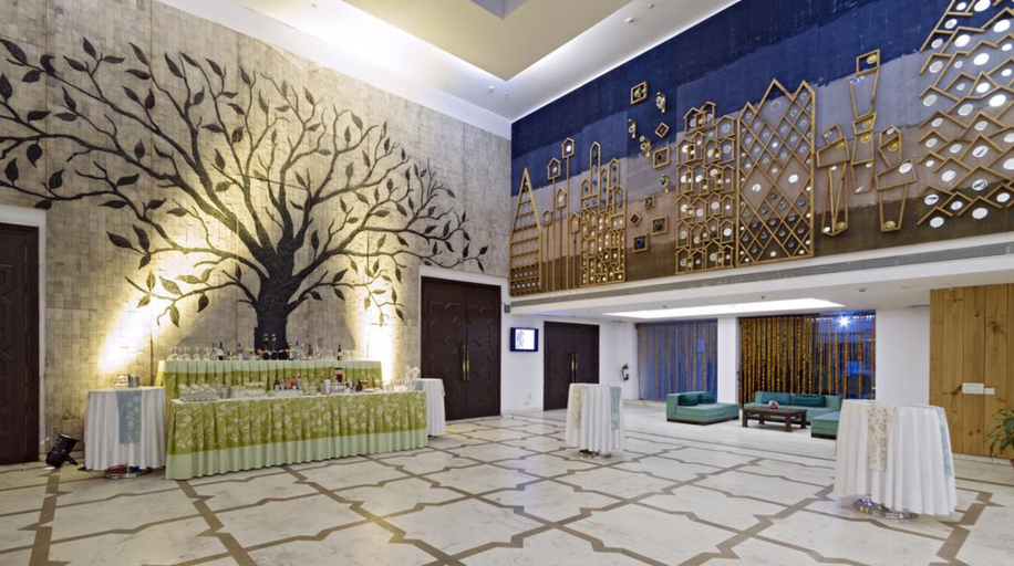 Public Area 4, Clarks Amer, Jaipur