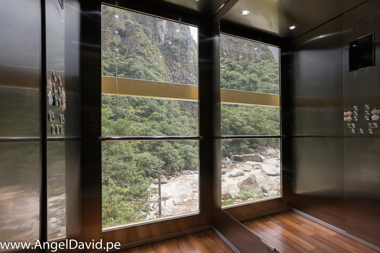 Public Area 2, Santuario Machupicchu, Urubamba