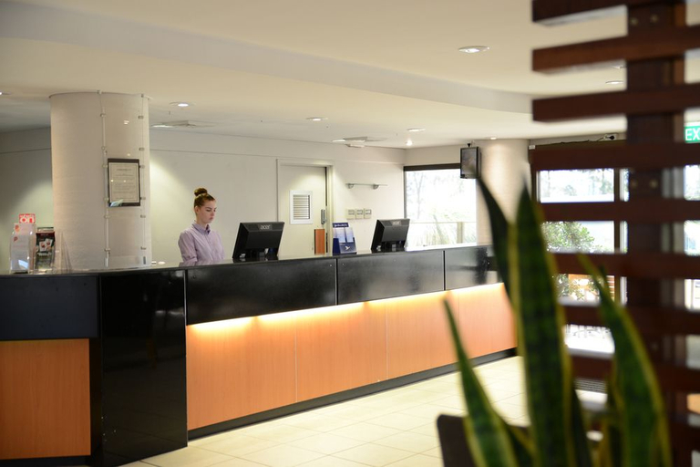 Public Area 5, Mercure Penrith, Penrith - West
