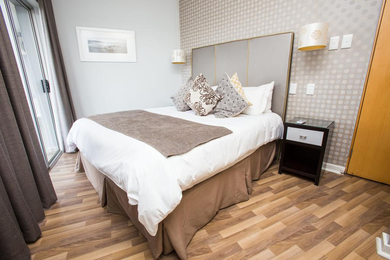 Bedroom 4, Genesis All-Suite Hotel, City of Johannesburg