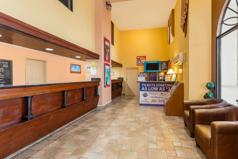 Public Area, Howard Johnson By Wyndham Orlando/International Dr, Orange
