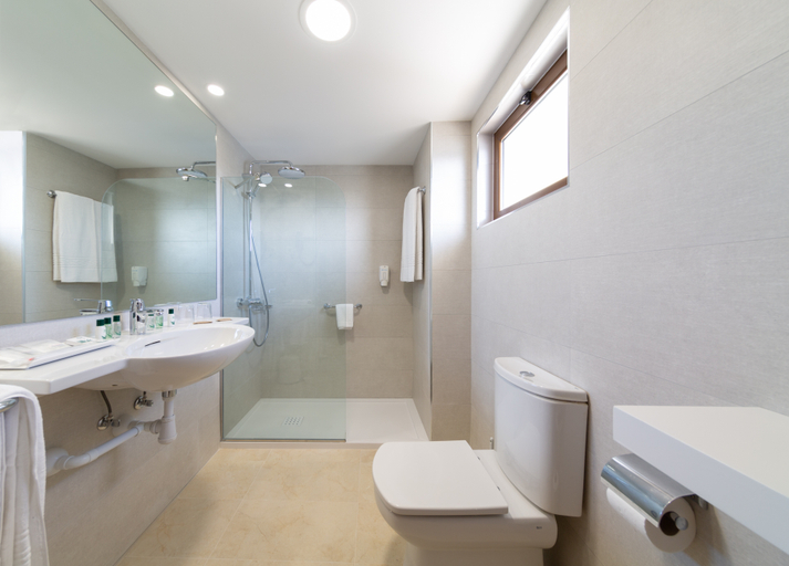 Bathroom 5, Los Zocos Impressive Lanzarote, Las Palmas