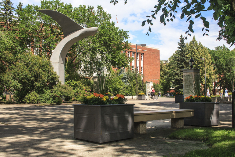 University of Alberta - Guest Accommodation, Division No. 11