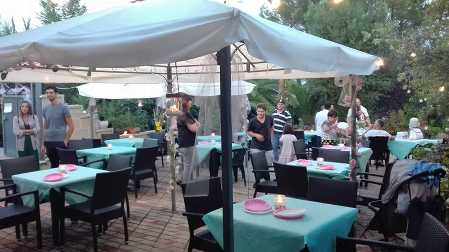 Food & Drinks 5, Isola Felice Trulli Sotto Stelle, Bari