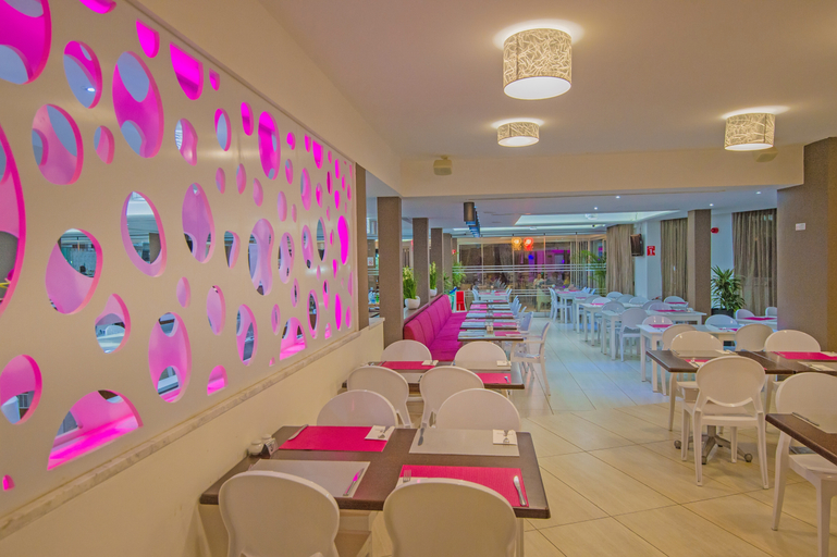 Food & Drinks 5, New Famagusta Hotel&Suites
